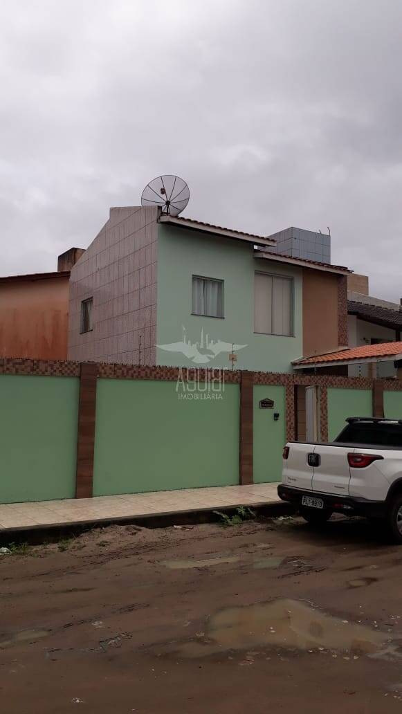 CASA 3/4 SENDO 1 SUÍTE - BAIRRO SIM