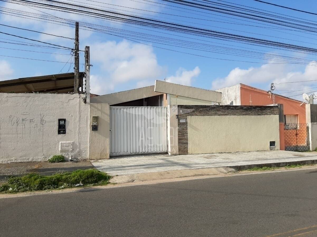 Casa, 3 quartos, 180 m² - Foto 1