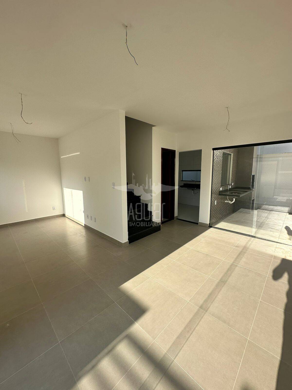 Casa, 3 quartos, 97 m² - Foto 3