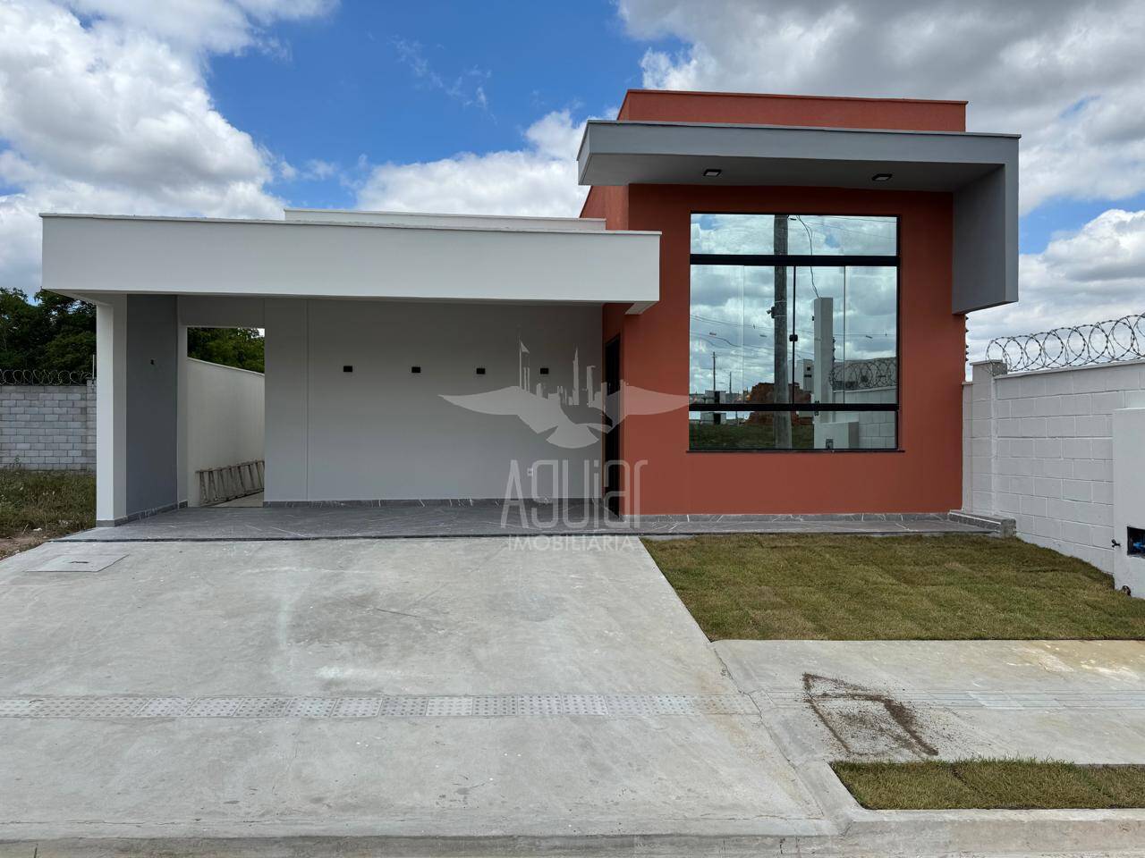 Casa 3/4 (1 suíte) - Nova Esperança, Condomínio Jardim das Tulipas