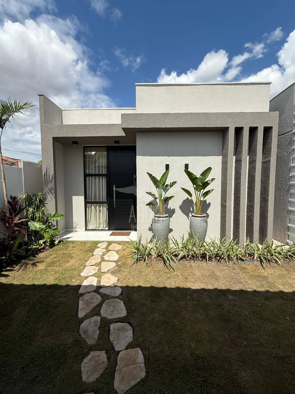 Casa, 2 quartos, 53 m² - Foto 1