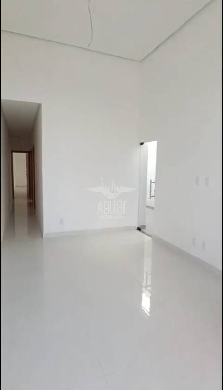 Casa, 3 quartos, 82 m² - Foto 2
