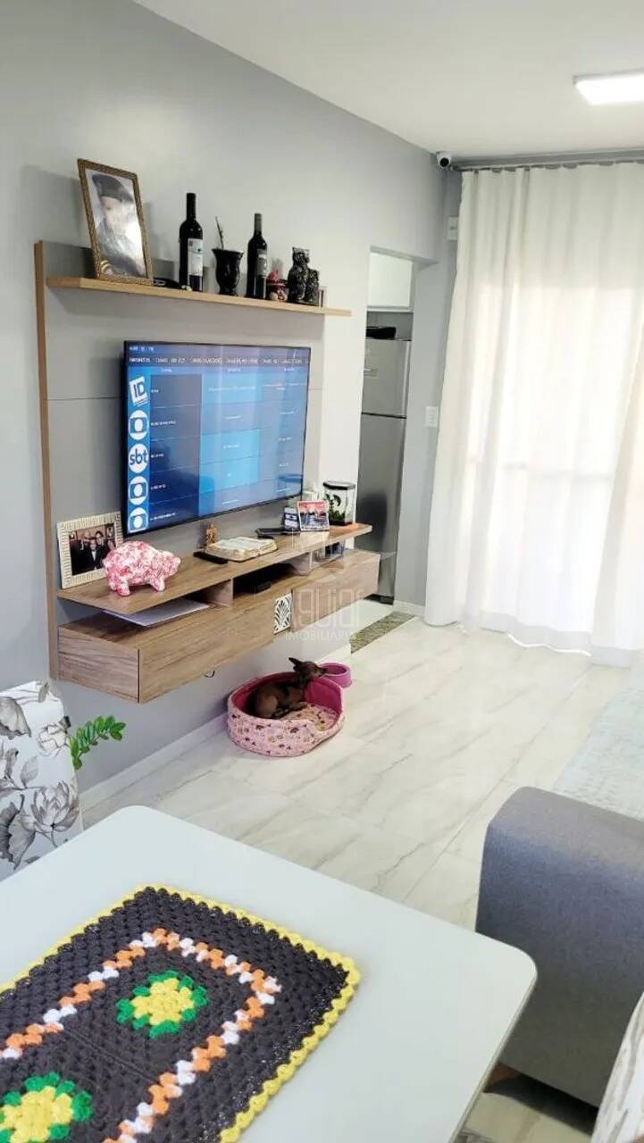 Casa à venda com 2 quartos, 50m² - Foto 6