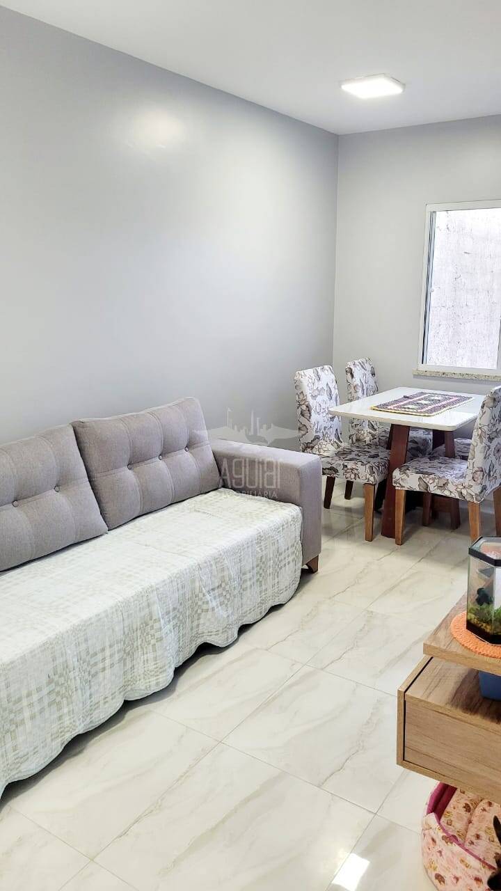Casa à venda com 2 quartos, 50m² - Foto 10
