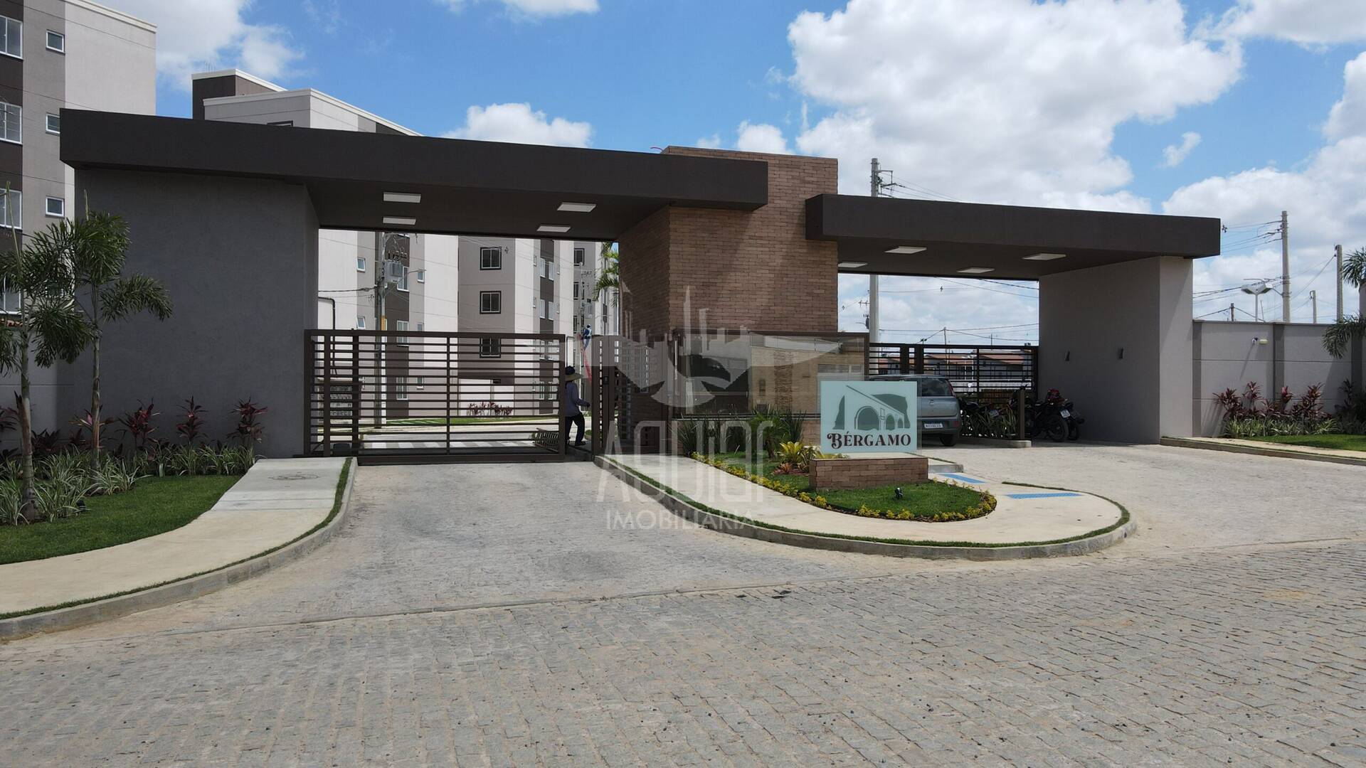 Apartamentos de 2/4 (3° andar) - Jardim Europa, Condomínio Bérgamo