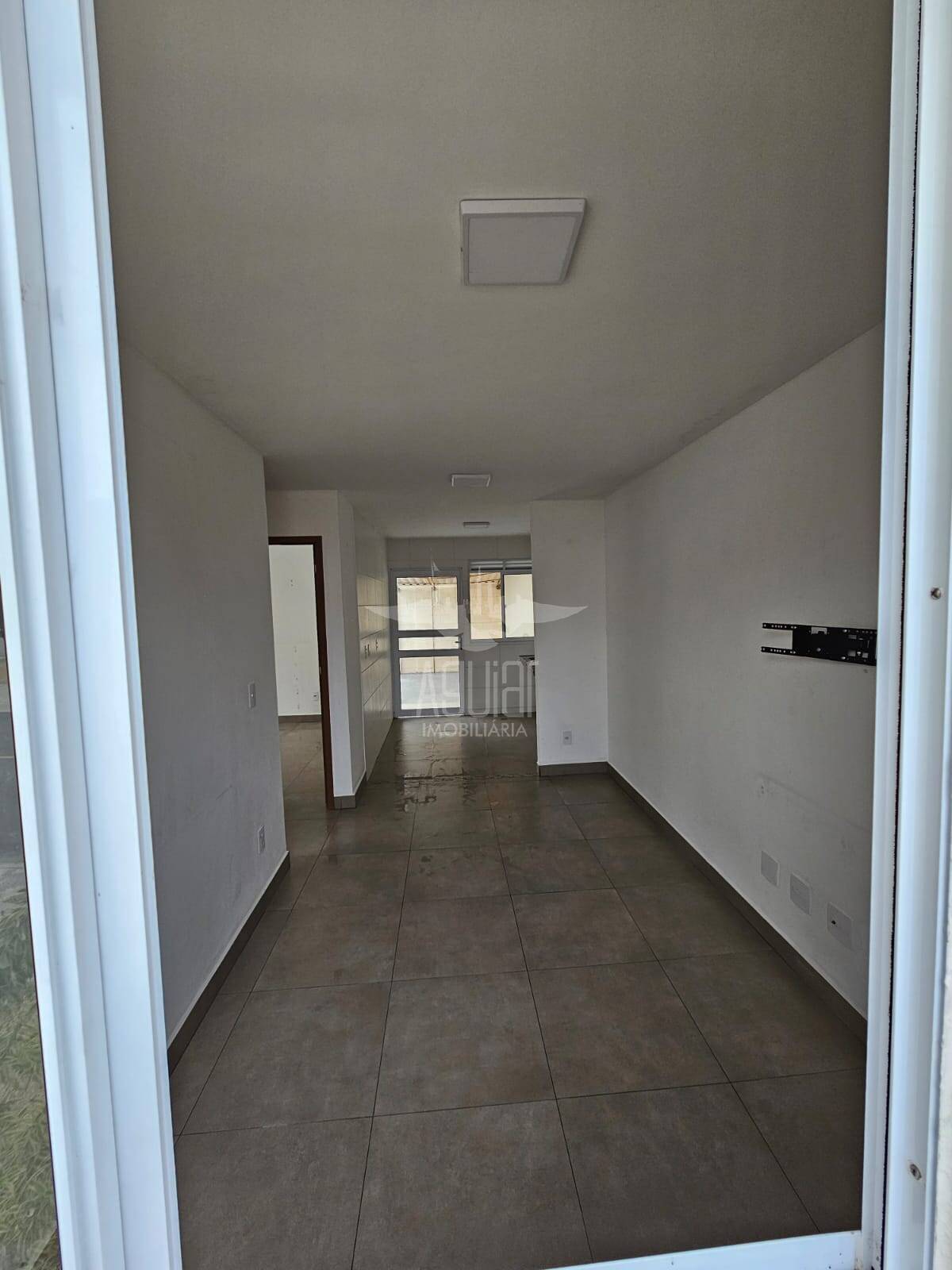 Casa à venda com 2 quartos, 43m² - Foto 47