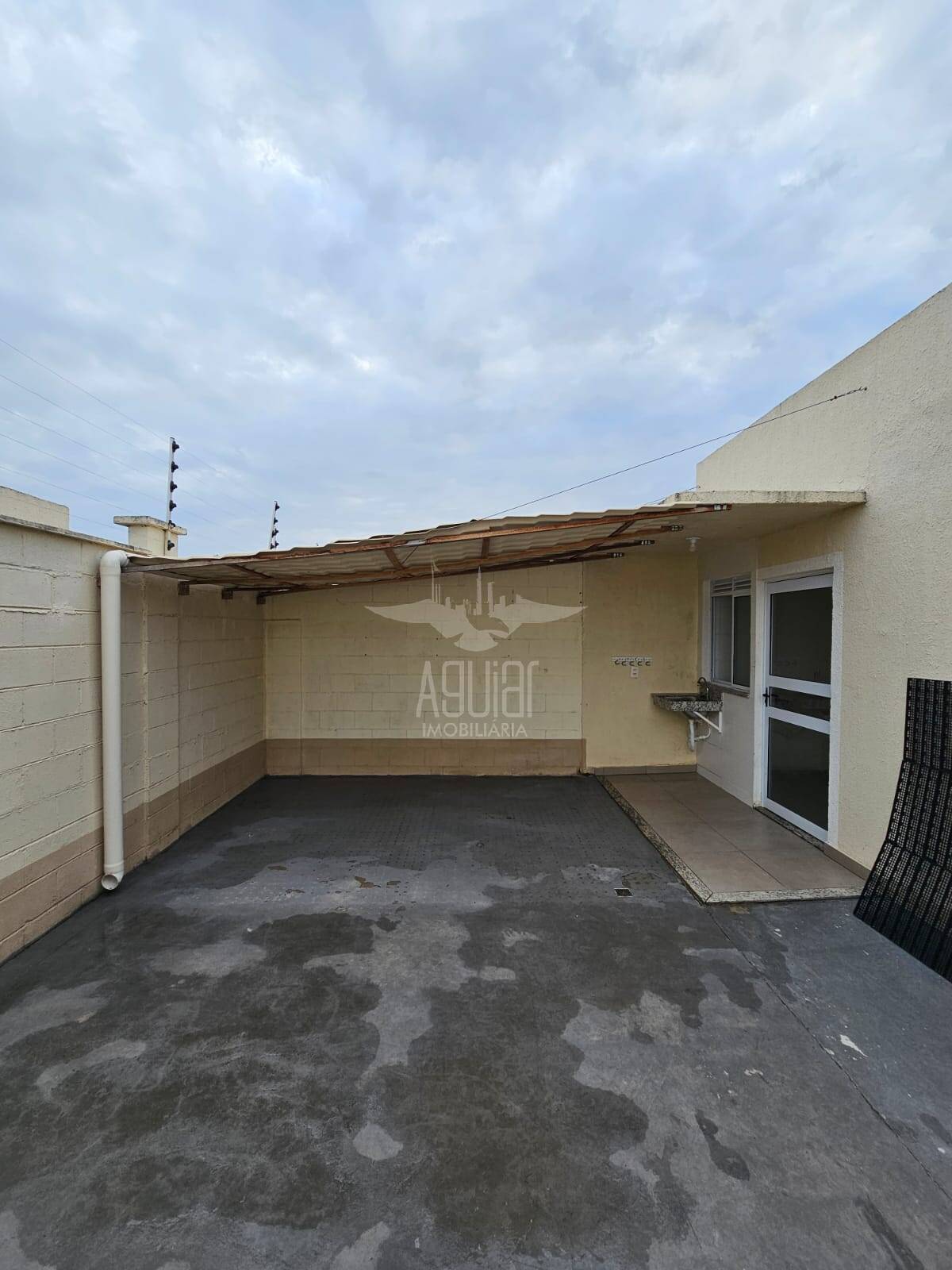 Casa à venda com 2 quartos, 43m² - Foto 46