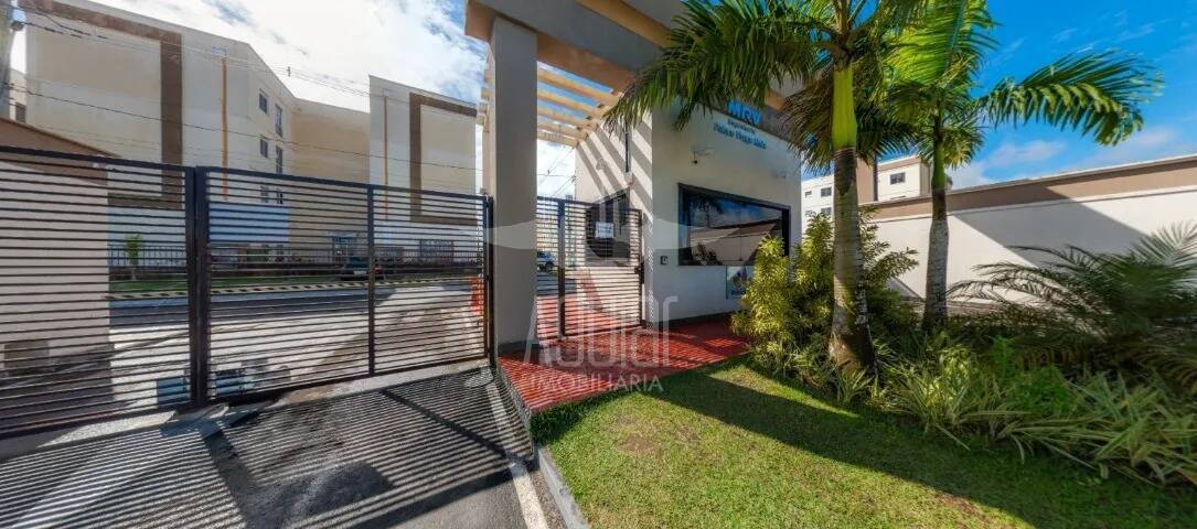 Apartamento 2/4 (3° andar) - Papagaio, Condomínio Palace Fraga Maia