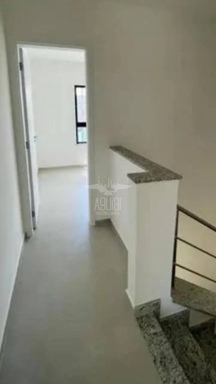 Casa à venda com 3 quartos, 112m² - Foto 19