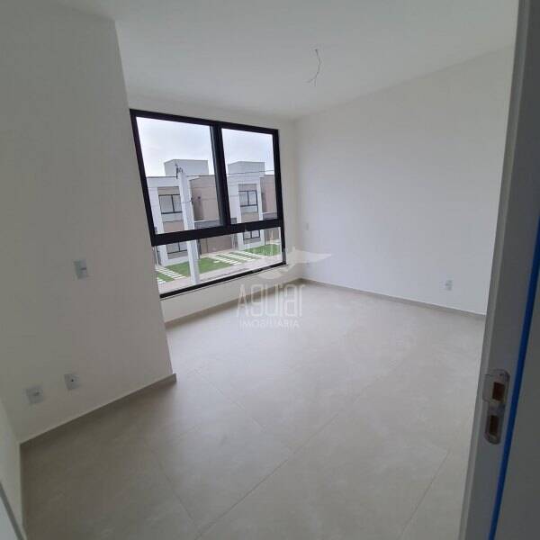 Casa à venda com 3 quartos, 112m² - Foto 45