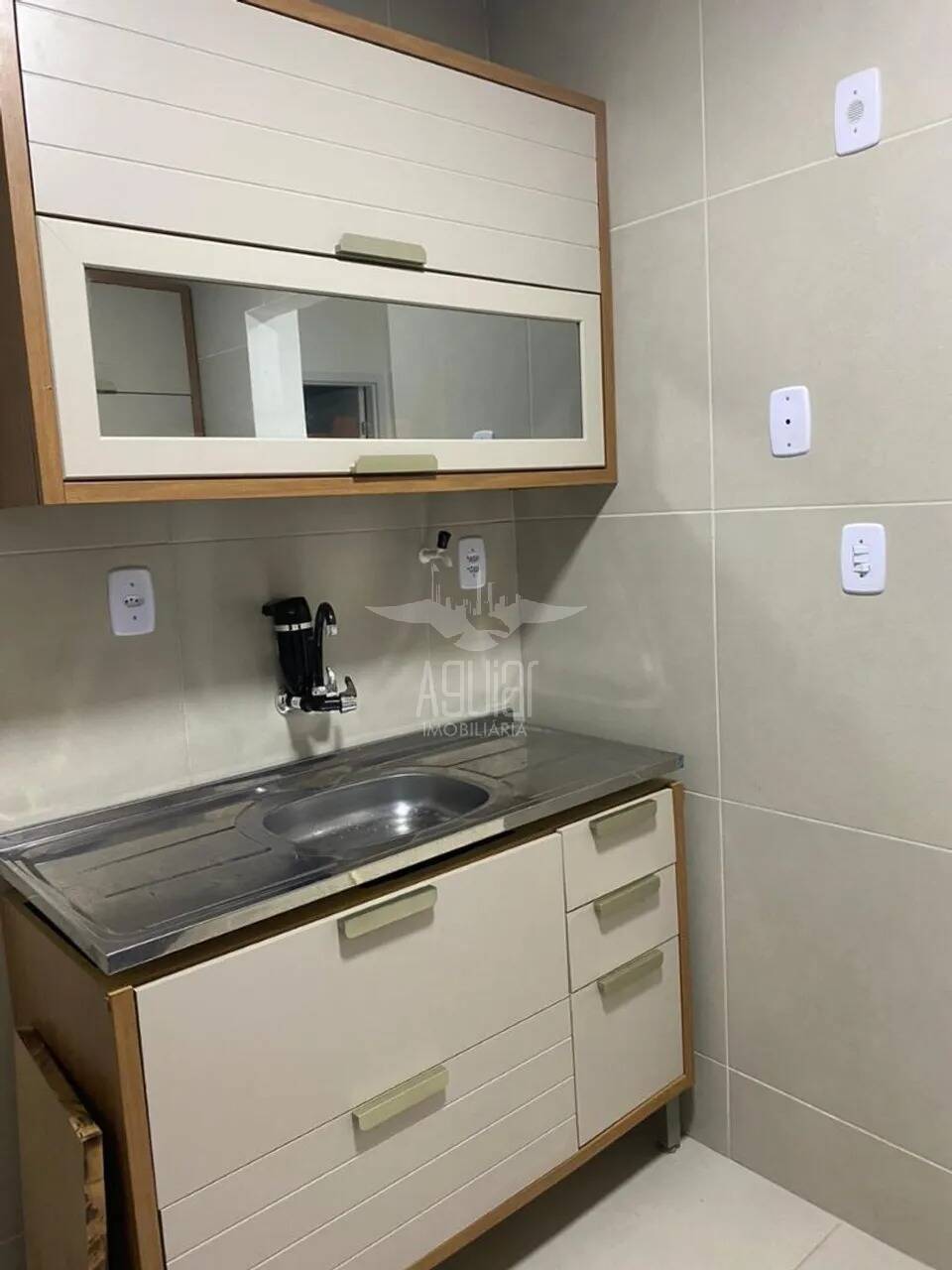 Casa à venda e aluguel com 2 quartos, 42m² - Foto 10