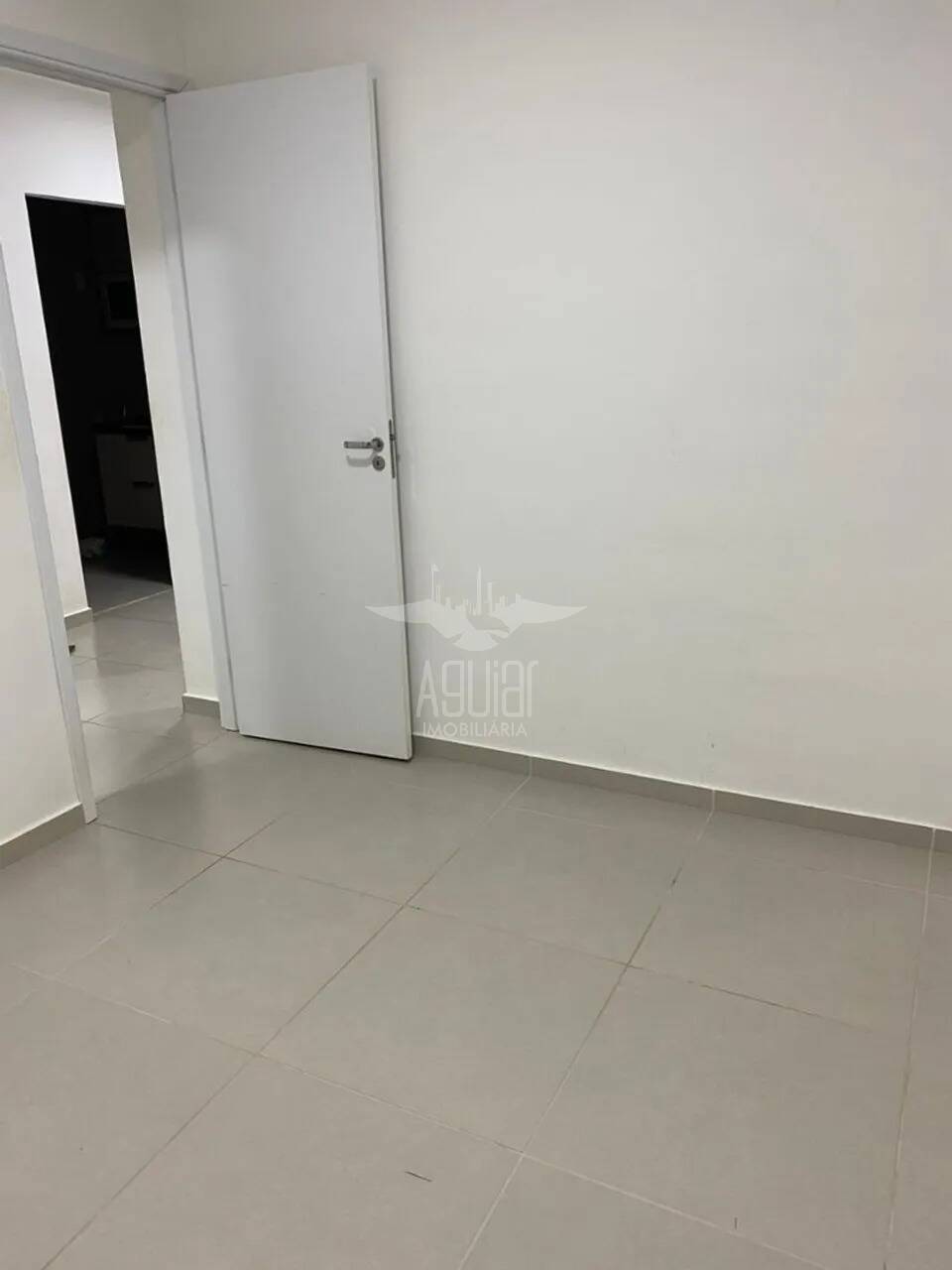 Casa à venda e aluguel com 2 quartos, 42m² - Foto 14