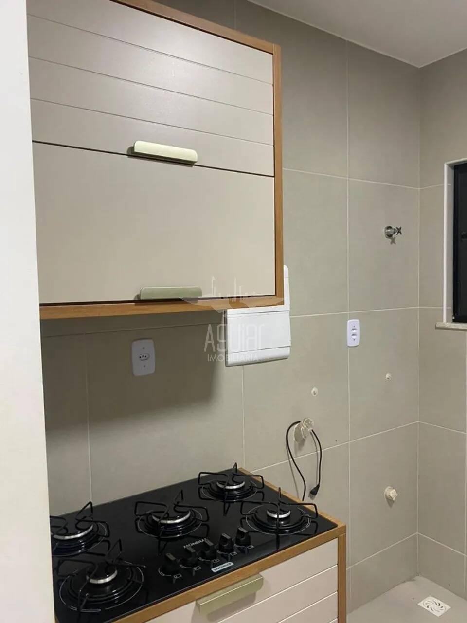 Casa à venda e aluguel com 2 quartos, 42m² - Foto 13