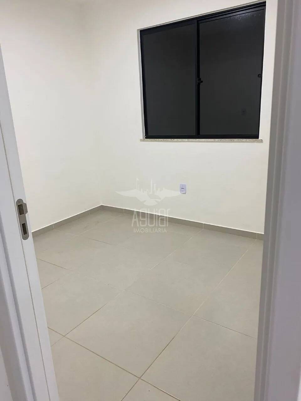 Casa à venda e aluguel com 2 quartos, 42m² - Foto 26