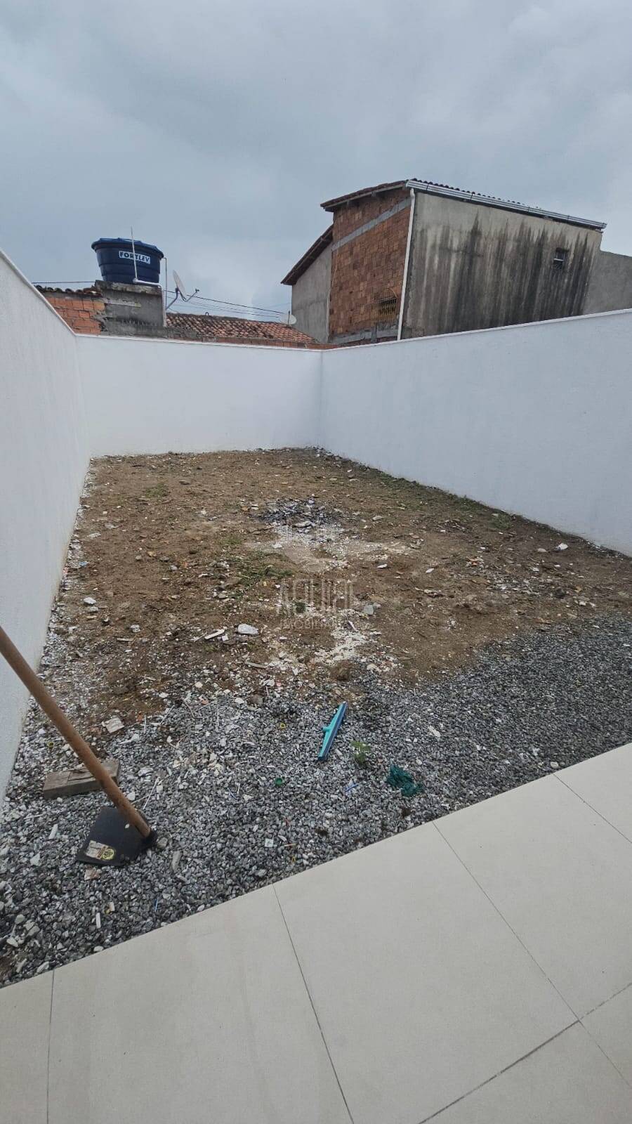 Casa à venda com 2 quartos, 64m² - Foto 21