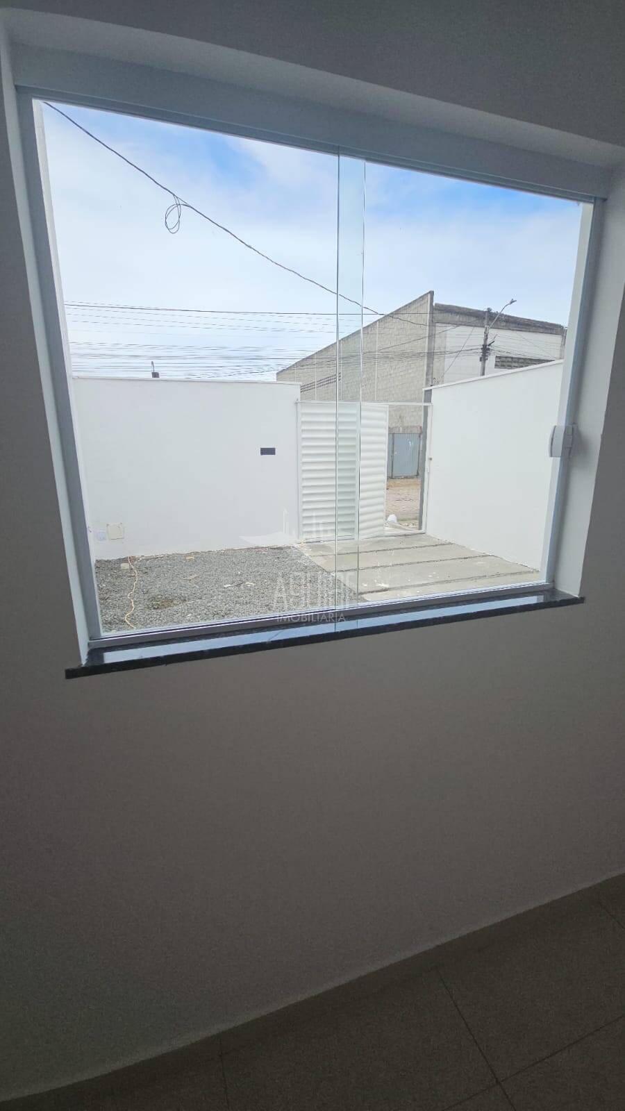 Casa à venda com 2 quartos, 64m² - Foto 13