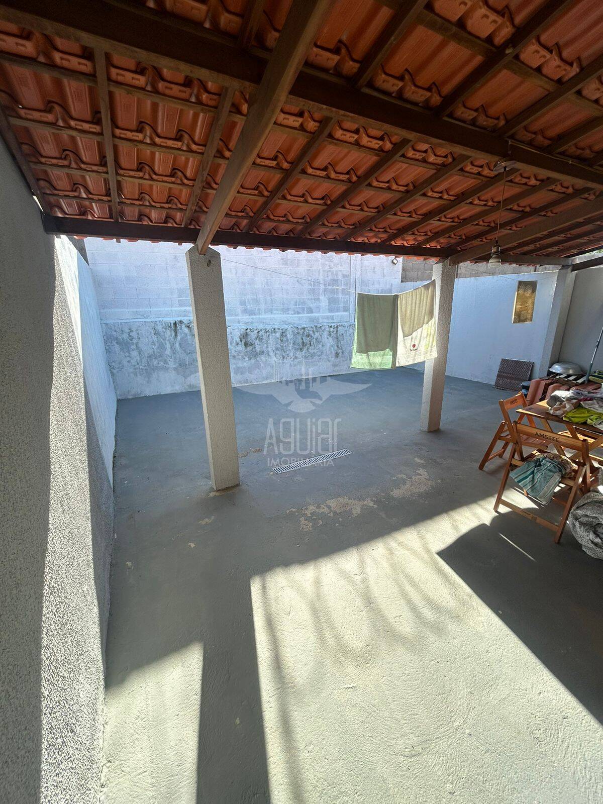Casa à venda com 2 quartos, 138m² - Foto 8