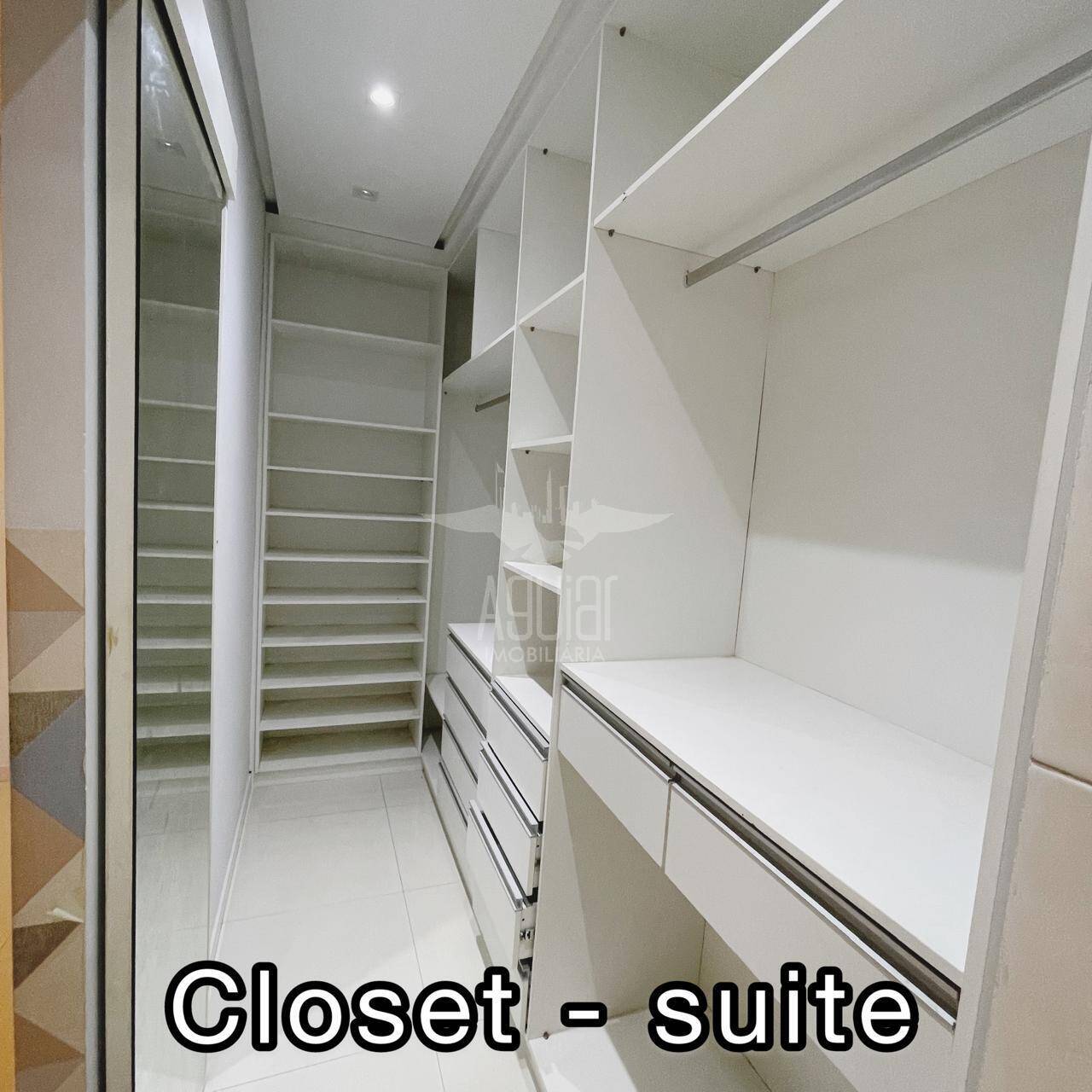 Casa à venda com 4 quartos, 140m² - Foto 13