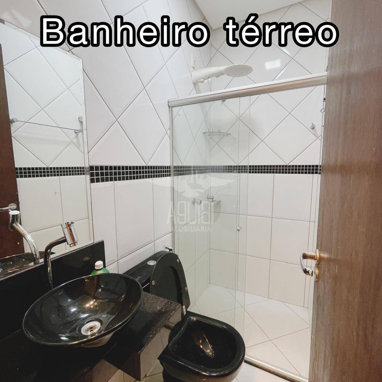 Casa à venda com 4 quartos, 140m² - Foto 18