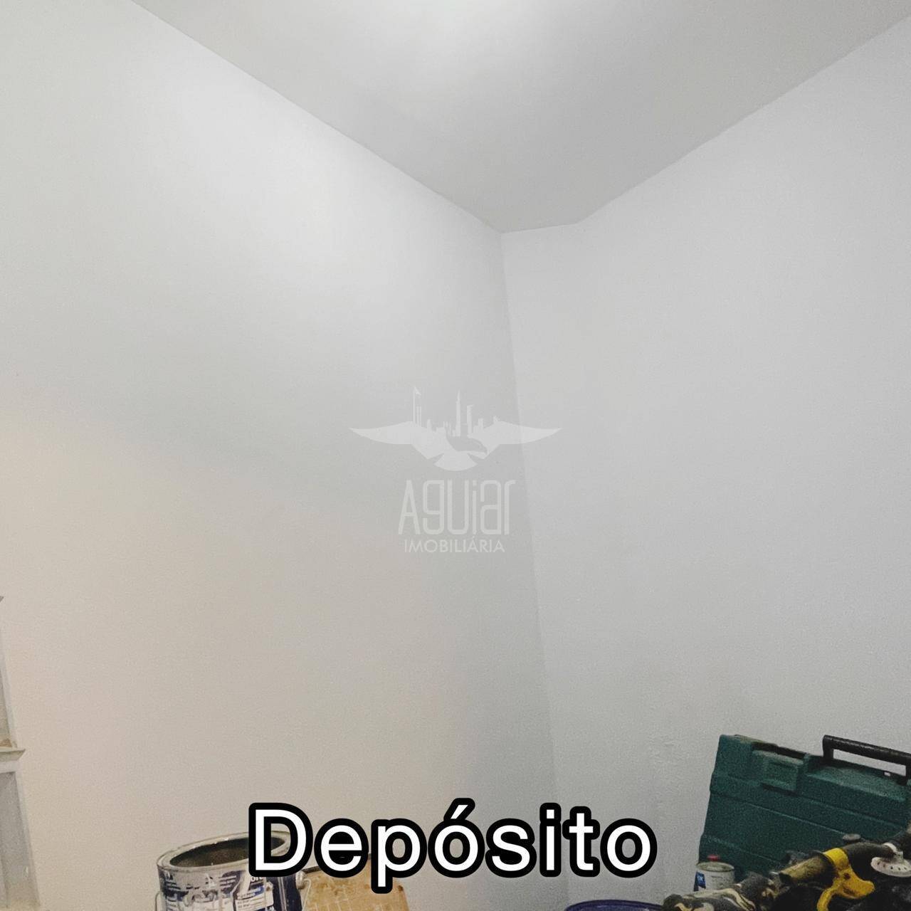 Casa à venda com 4 quartos, 140m² - Foto 17