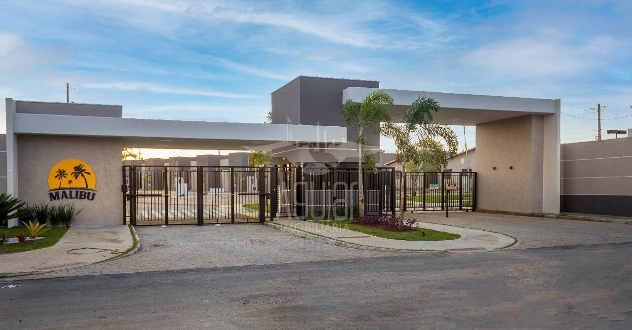 Casas de 2/4 no Jardim Europa