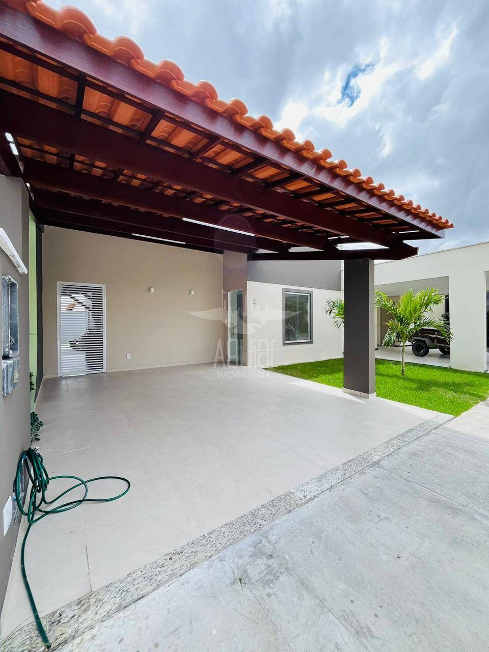 Casa à venda e aluguel com 3 quartos, 921m² - Foto 4