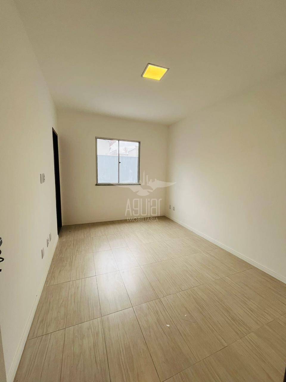 Casa à venda e aluguel com 3 quartos, 921m² - Foto 18