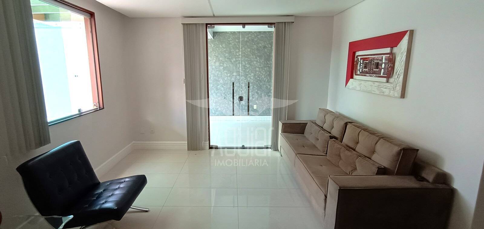 Casa, 3 quartos, 304 m² - Foto 4