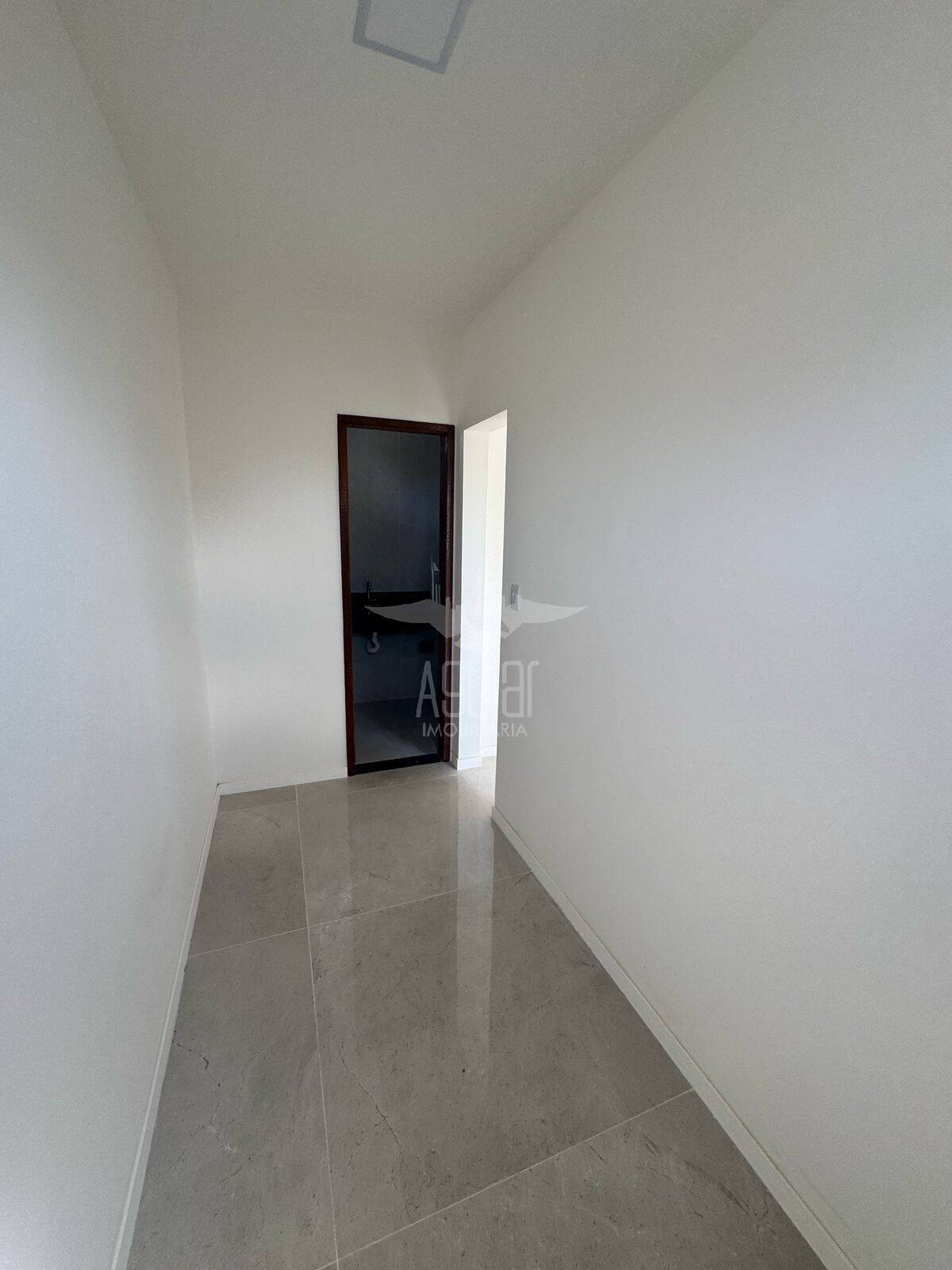 Casa à venda com 3 quartos, 165m² - Foto 12