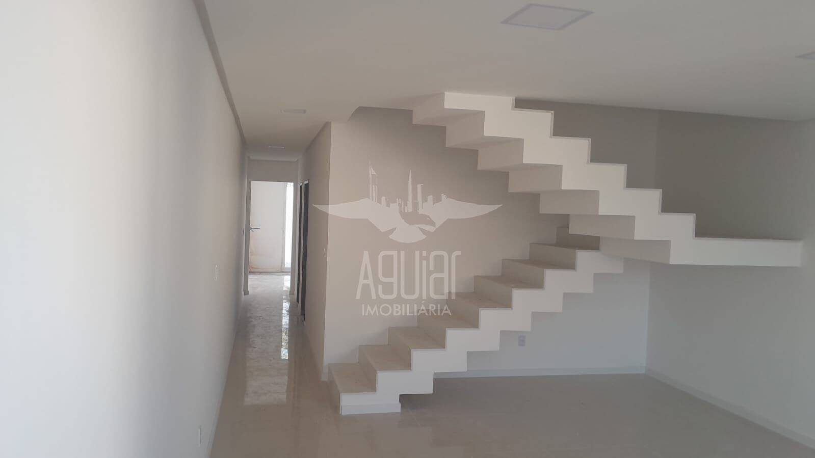 Casa à venda com 3 quartos, 165m² - Foto 5