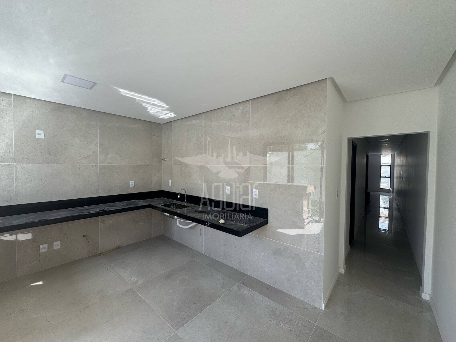 Casa à venda com 3 quartos, 165m² - Foto 6