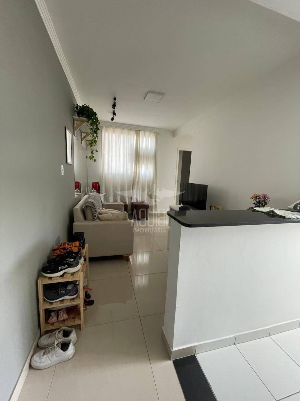 Apartamento à venda com 2 quartos, 44m² - Foto 3