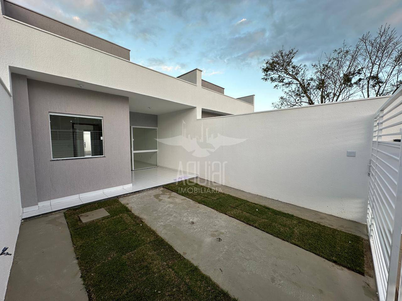 Casa, 2 quartos, 61 m² - Foto 1