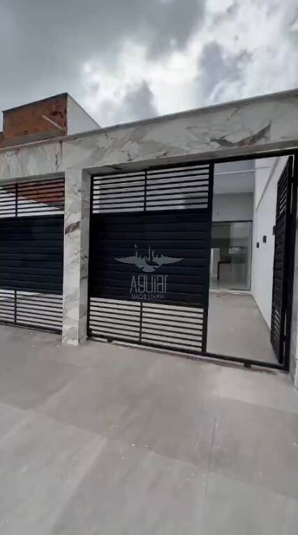 Casa, 3 quartos, 99 m² - Foto 1