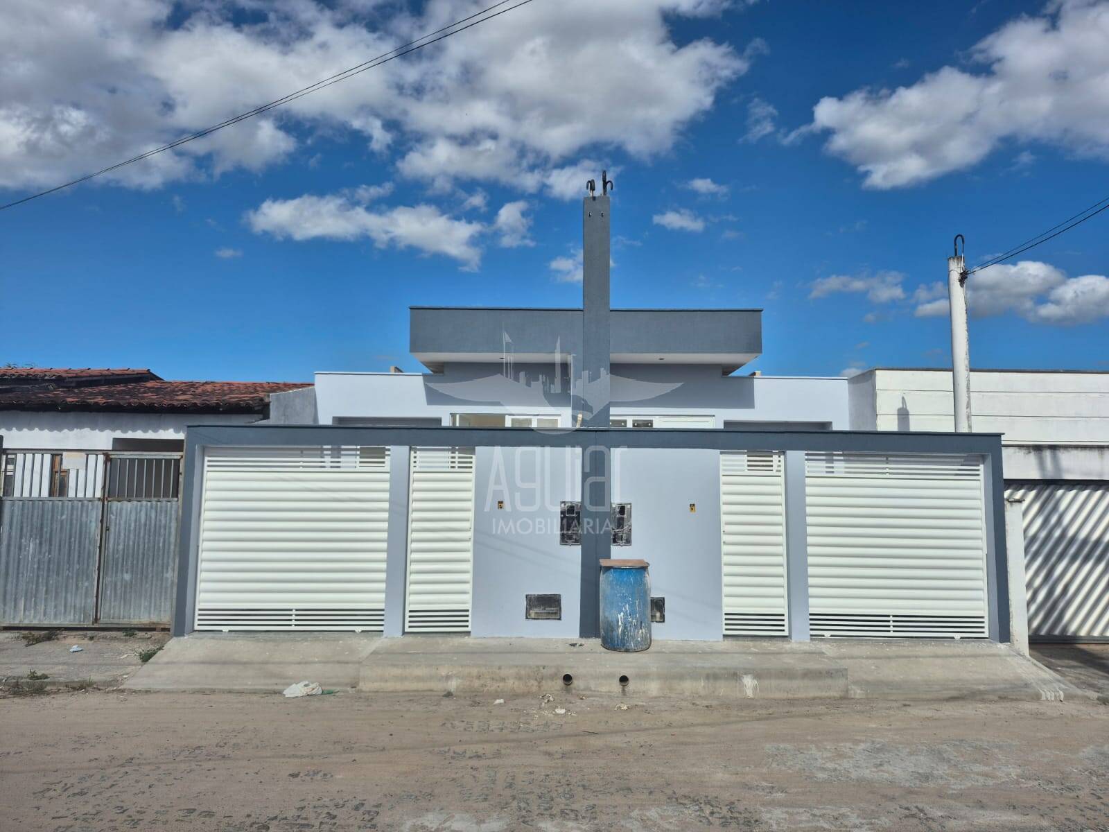 Casa, 2 quartos, 68 m² - Foto 1