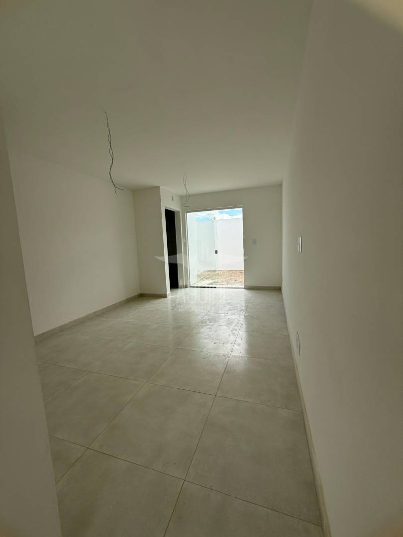 Casa, 2 quartos, 59 m² - Foto 2