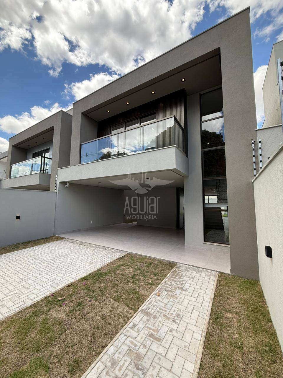 Casa, 4 quartos, 207 m² - Foto 2