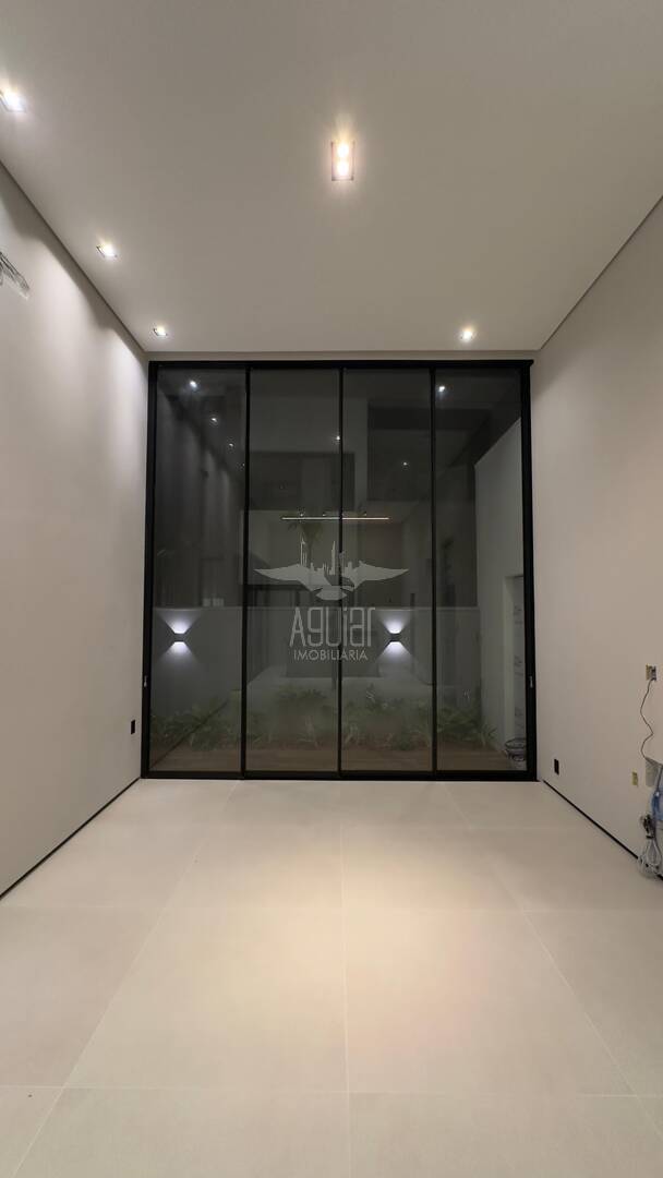 Casa, 4 quartos, 190 m² - Foto 11