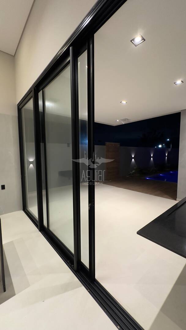 Casa, 4 quartos, 190 m² - Foto 9