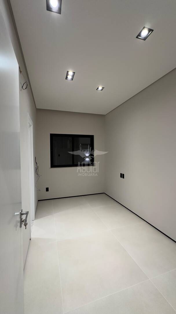 Casa, 4 quartos, 190 m² - Foto 15