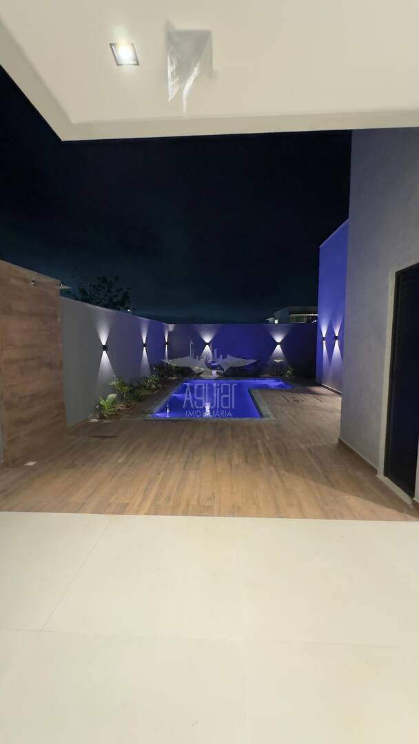 Casa, 4 quartos, 190 m² - Foto 3