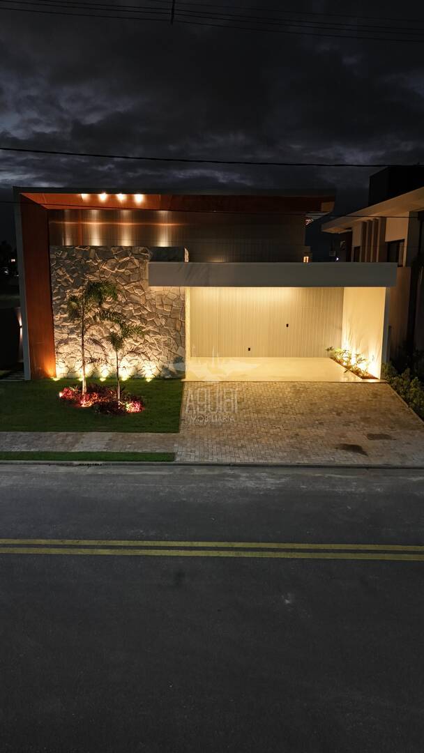 Casa, 4 quartos, 190 m² - Foto 2