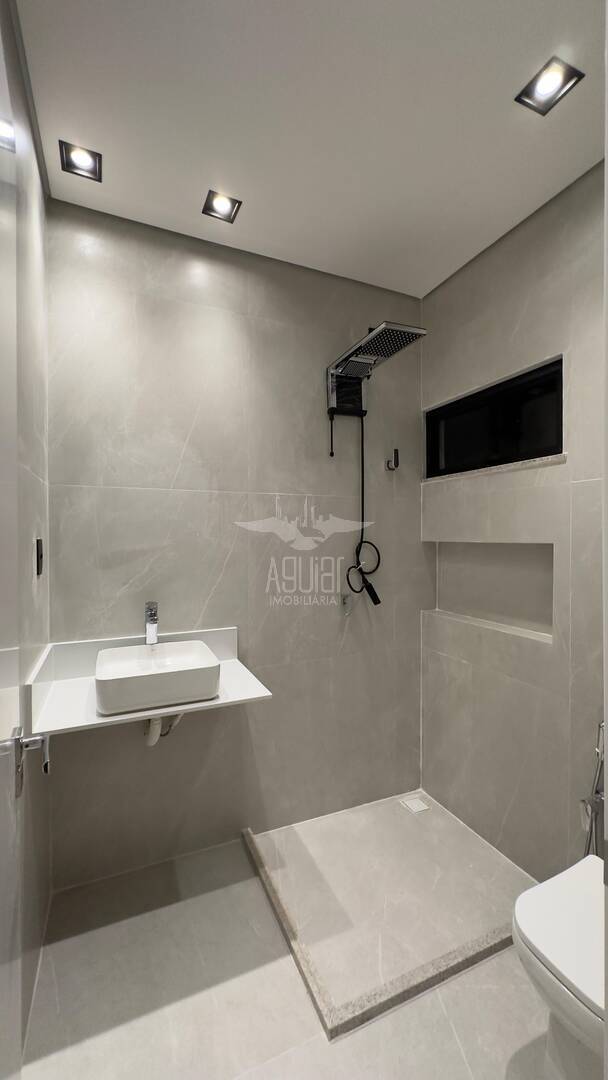 Casa, 4 quartos, 190 m² - Foto 23