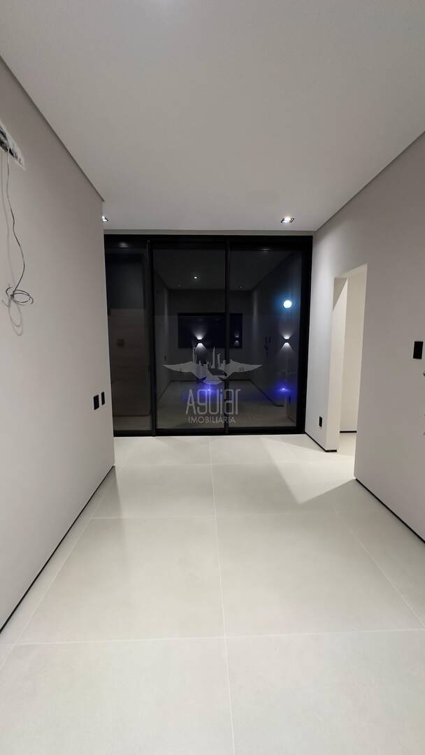 Casa, 4 quartos, 190 m² - Foto 10