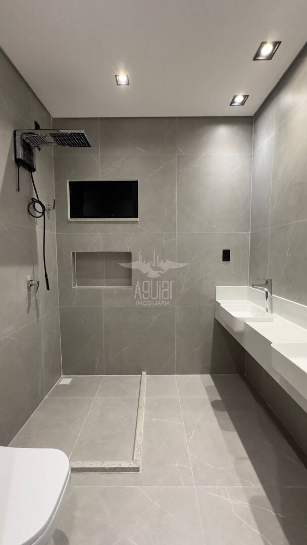 Casa, 4 quartos, 190 m² - Foto 24