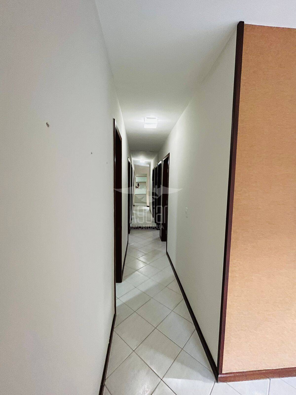 Casa, 3 quartos, 200 m² - Foto 9
