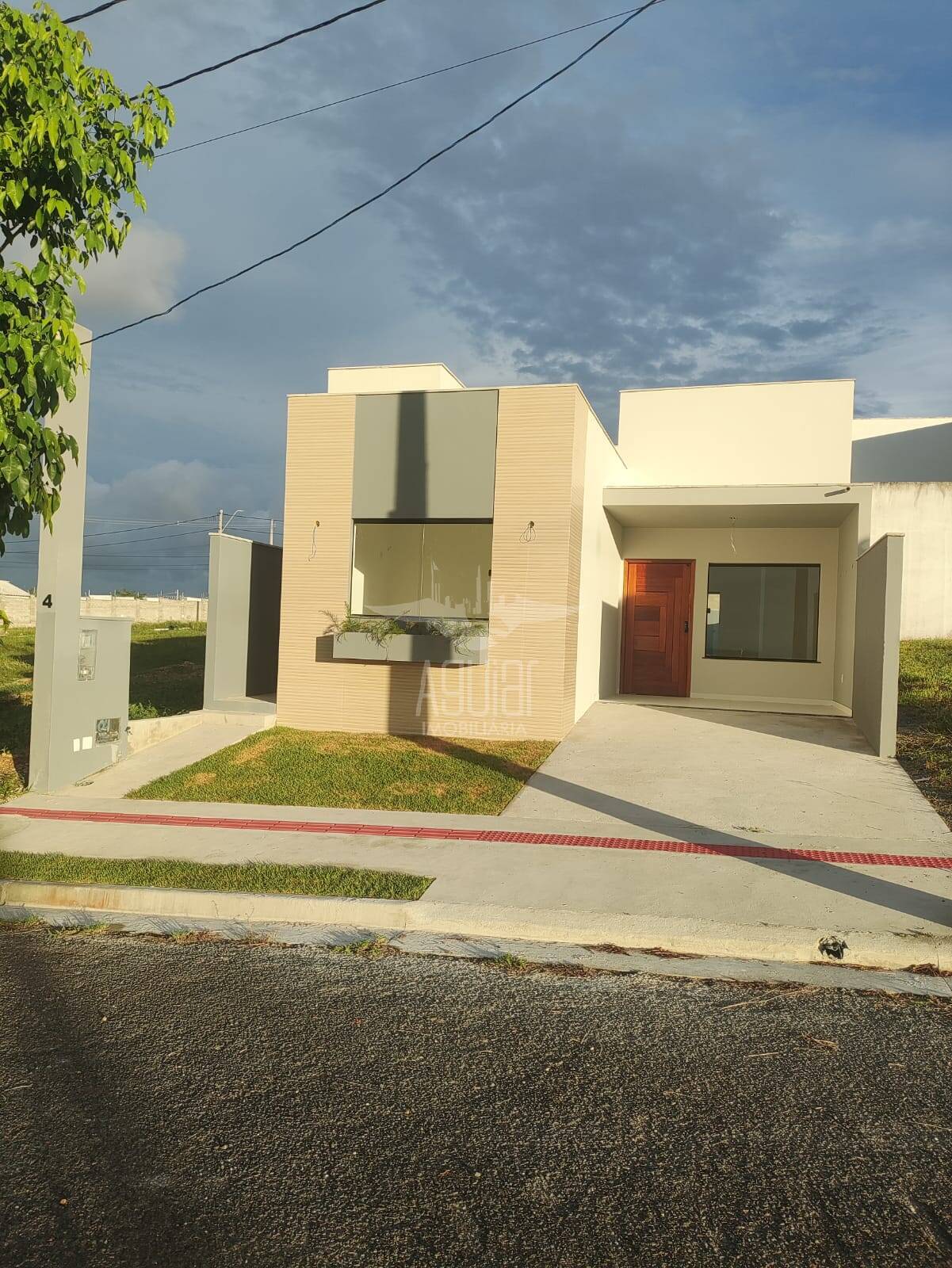 Casa, 3 quartos, 64 m² - Foto 1
