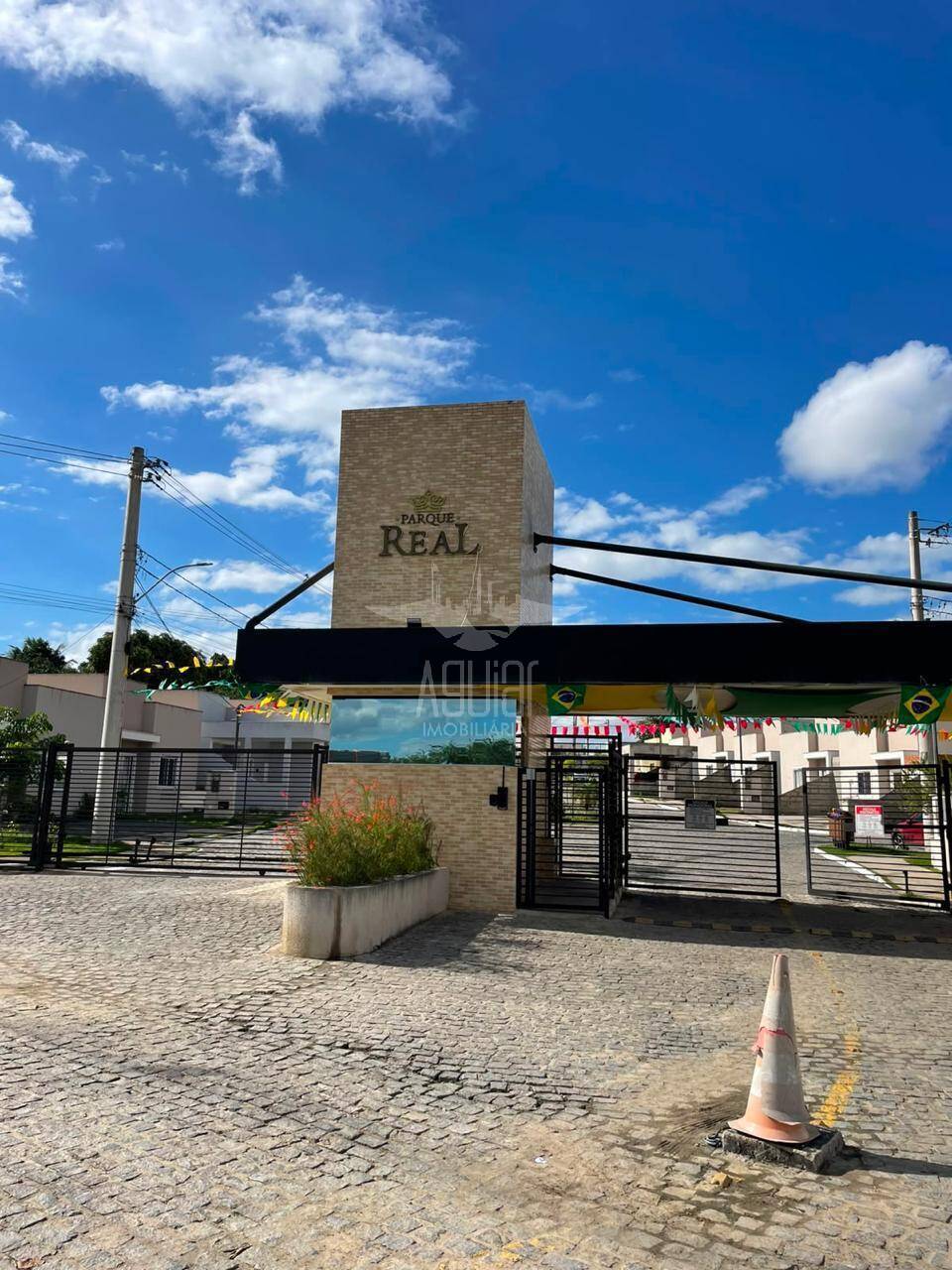 Casa, 2 quartos, 40 m² - Foto 1