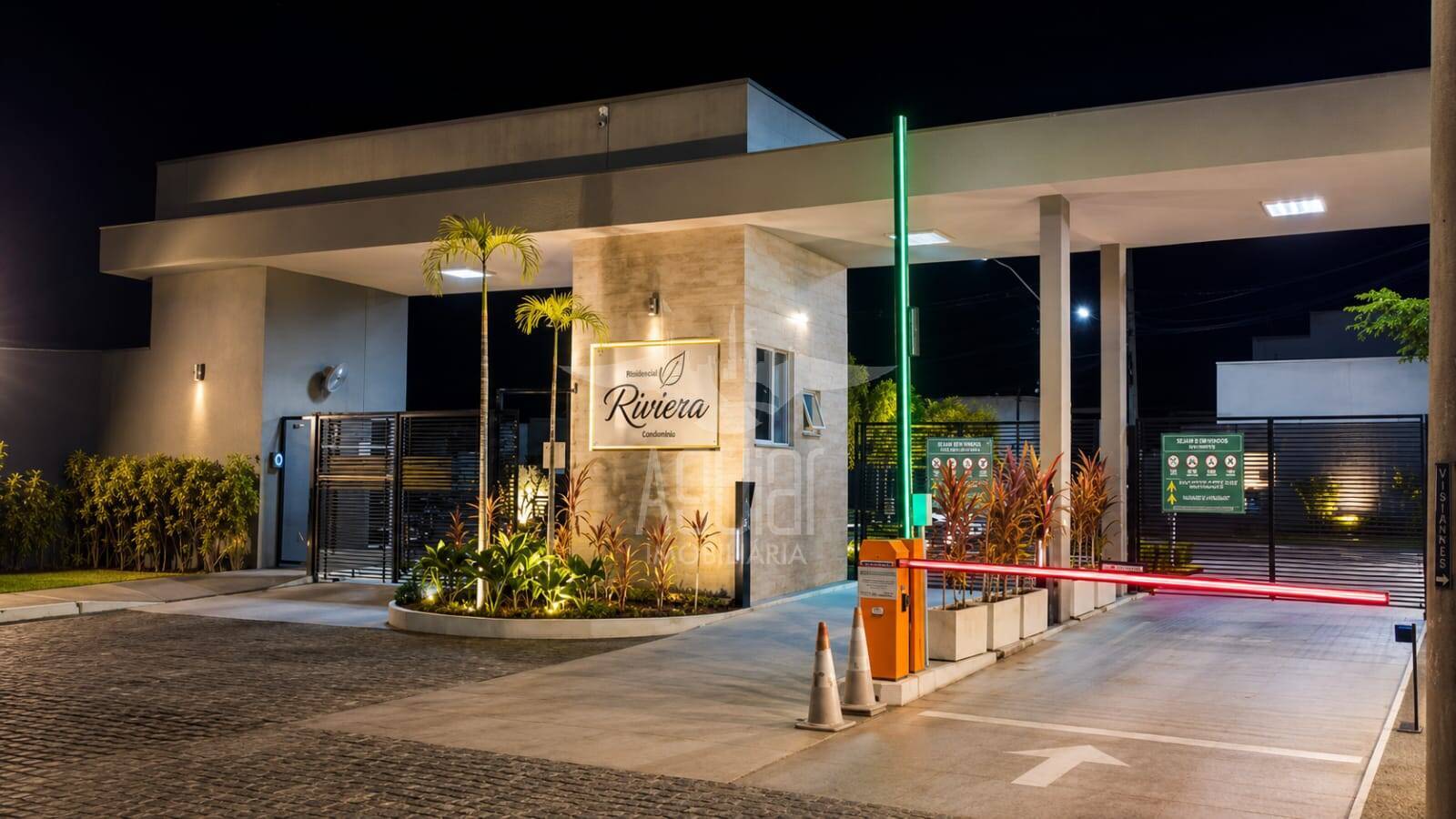 Casa 2/4 no Condomínio Rivieira