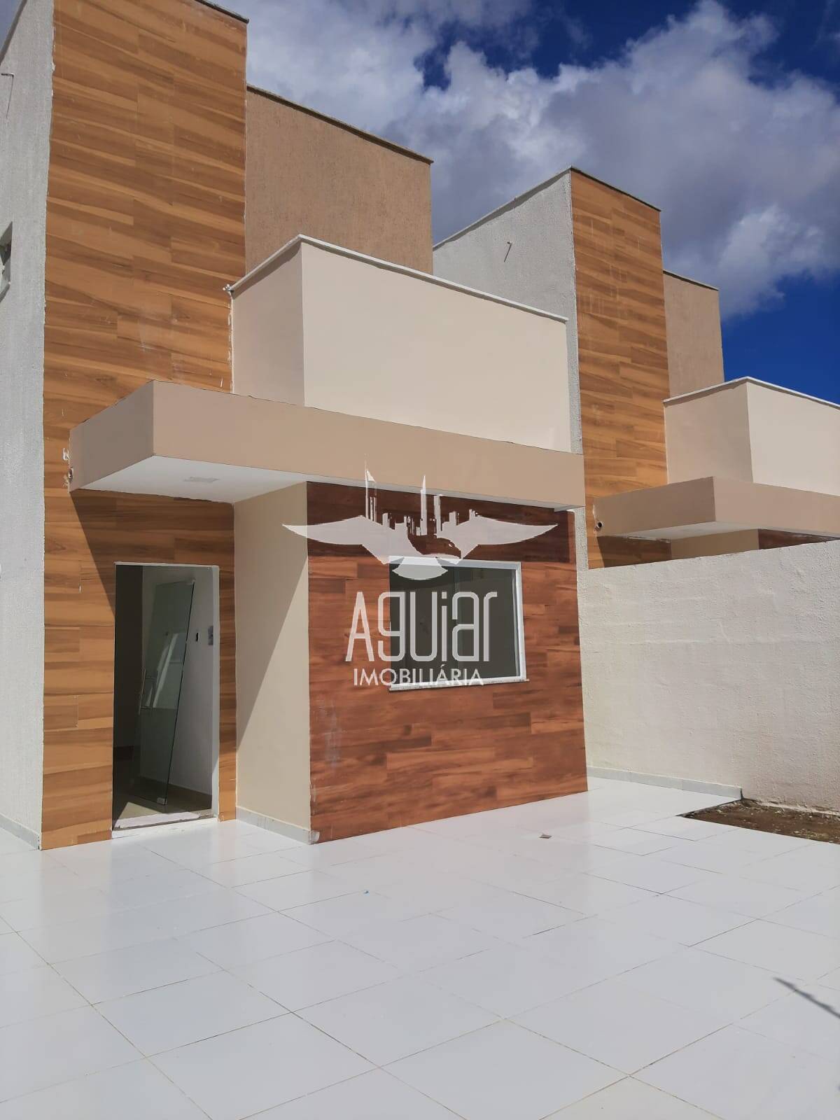 Apartamento à venda com 3 quartos, 130m² - Foto 1